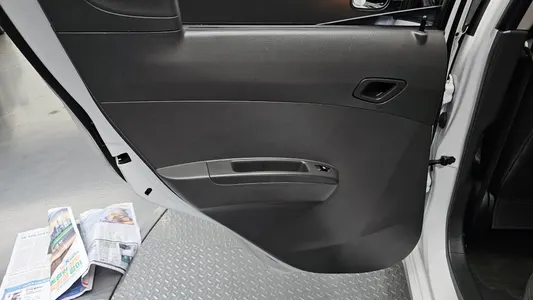 Chevrolet Spark LT 2013 26