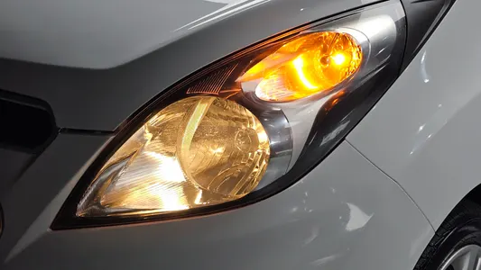 Chevrolet Spark LT 2013 23