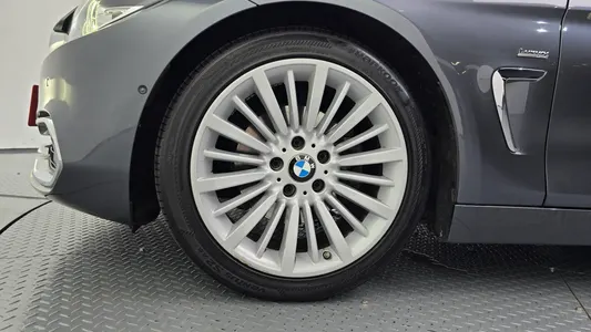 BMW 4 Series (F32) 420i 2017 5