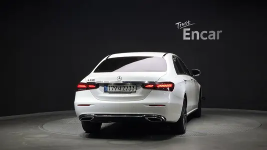 Mercedes-Benz E-Class W213 E250 2021 4