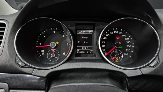 Volkswagen 6 2.0 TDI 2011 8