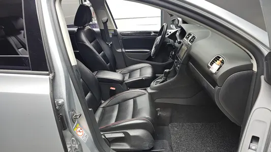 Volkswagen 6 2.0 TDI 2011 10