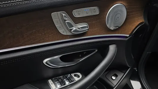 Mercedes-Benz E-Class W213 E300 2019 24
