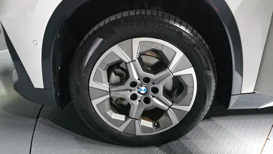 BMW X1 (U11) xDrive 20i xLine 2025 5