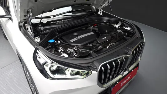 BMW X1 (U11) xDrive 20i xLine 2025 6