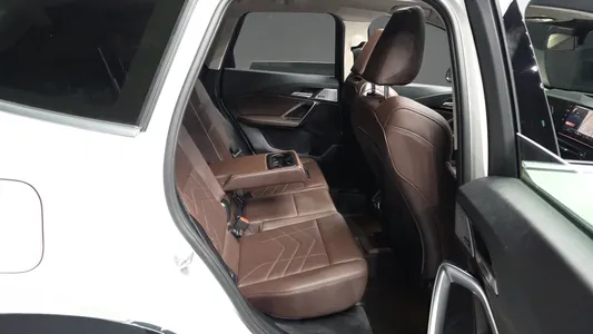 BMW X1 (U11) xDrive 20i xLine 2025 12
