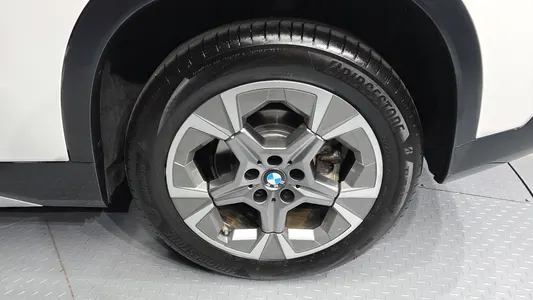 BMW X1 (U11) xDrive 20i xLine 2025 21