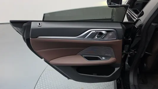BMW i4 eDrive40 M 2022 25