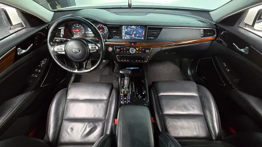 Kia K7 3.0 LPI () 2017 7