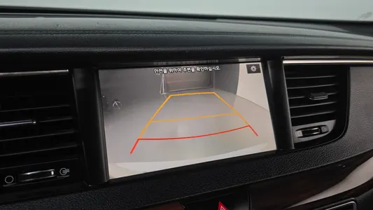 Kia K7 3.0 LPI () 2017 16