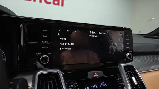 Kia 4 HEV 1.6 2WD 2023 34
