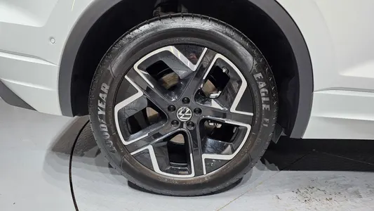 Volkswagen 3 3.0 TDI 2025 5