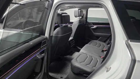 Volkswagen 3 3.0 TDI 2025 11