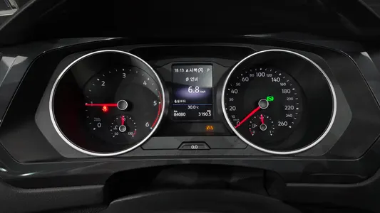 Volkswagen 2 2.0 TDI 2019 8