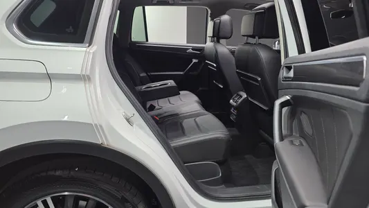 Volkswagen 2 2.0 TDI 2019 11