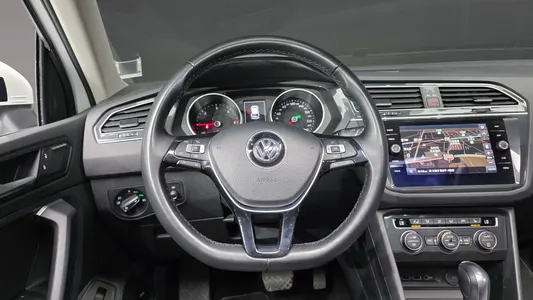Volkswagen 2 2.0 TDI 2019 14