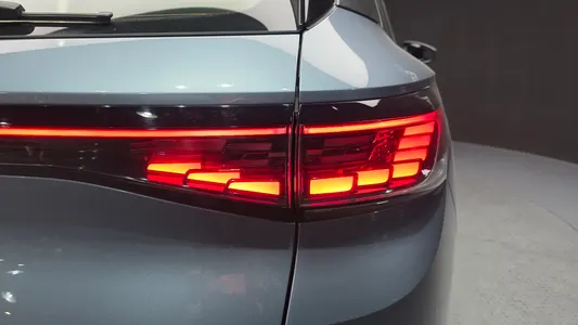 Volkswagen ID.4 2022 24