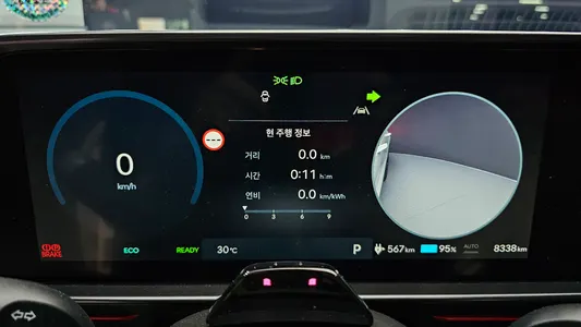 Hyundai 6 AWD 2026 8
