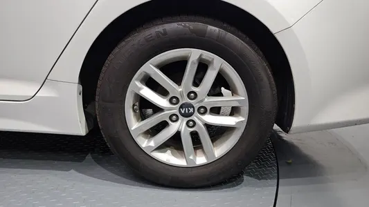 Kia K5 2015 21