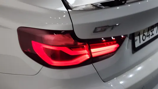 BMW 3 Series GT (F34) GT 320d 2020 23