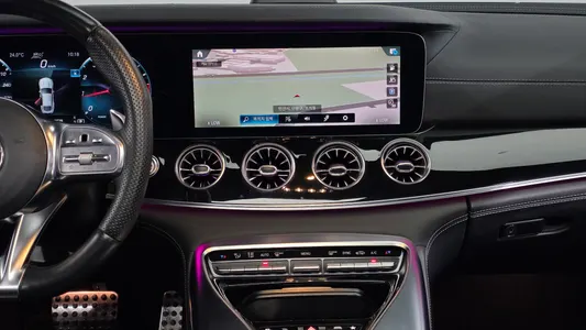 Mercedes-Benz AMG GT 4 43 4MATIC+ 2021 13