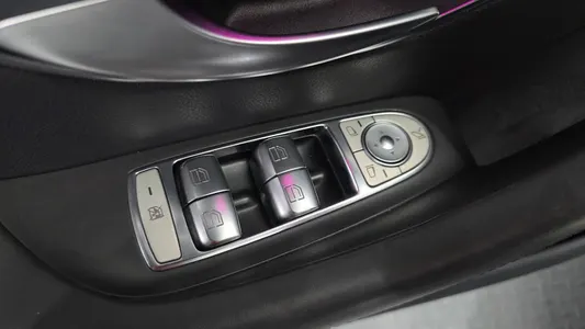 Mercedes-Benz AMG GT 4 43 4MATIC+ 2021 28