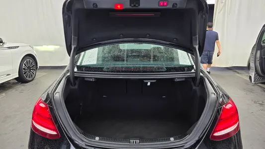 Mercedes-Benz E-Class W213 E300 4MATIC 2018 20