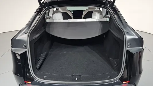 Tesla Y RWD 2025 20