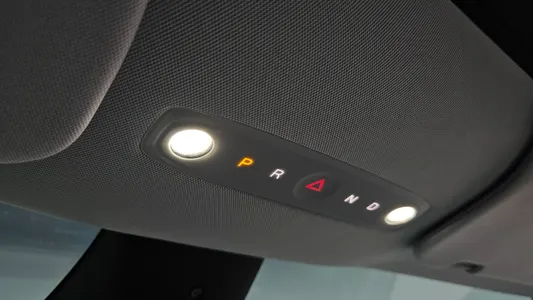 Tesla Y RWD 2025 19