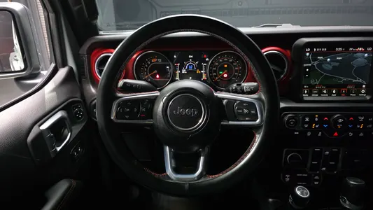 Jeep (JL) 2.0 4 2023 13