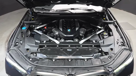 BMW X5 (G05) M50i 2022 6