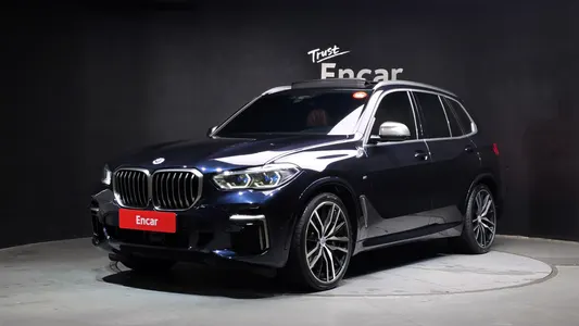 BMW X5 (G05) M50i 2022