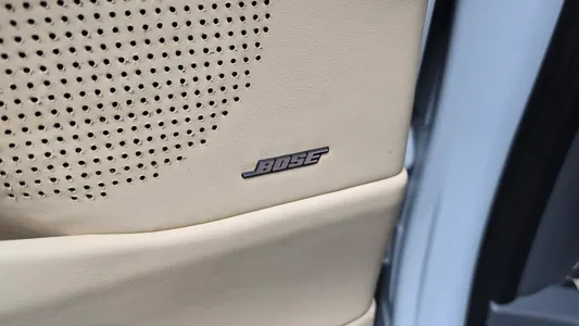 Hyundai Staria 4WD 2023 37