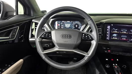Audi Q4 e- (F4) 40 2022 13
