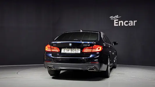BMW 5 Series (G30) 520d xDrive M 2018 4