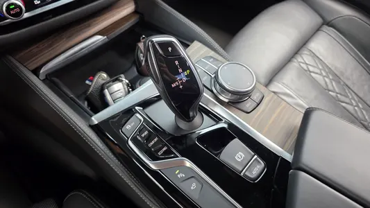 BMW 5 Series (G30) 520d xDrive M 2018 9