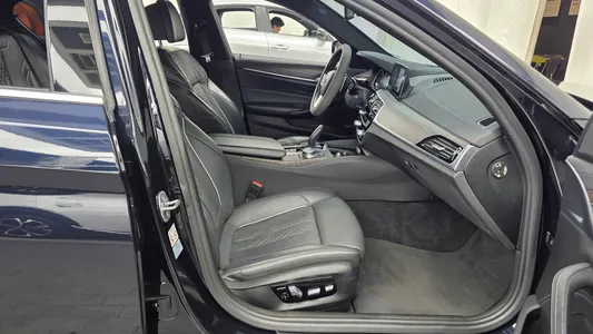 BMW 5 Series (G30) 520d xDrive M 2018 11