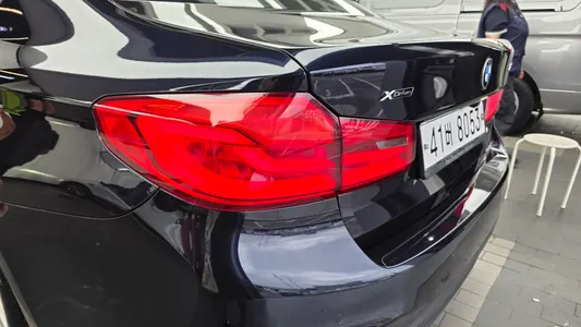 BMW 5 Series (G30) 520d xDrive M 2018 23