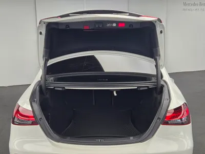 Mercedes-Benz E-Class W213 E250 AMG Line 2022 17