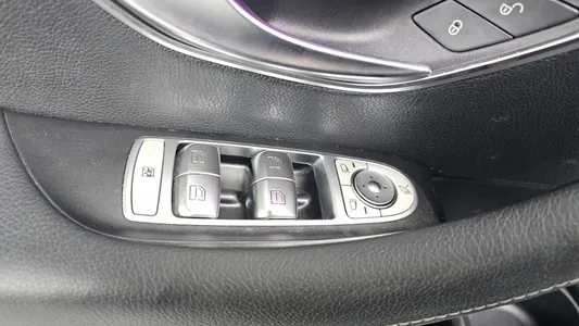 Mercedes-Benz E-Class W213 E250 AMG Line 2022 31