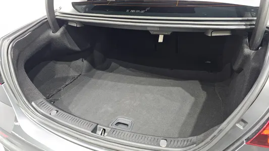 Mercedes-Benz E-Class W213 E250 AMG Line 2022 35