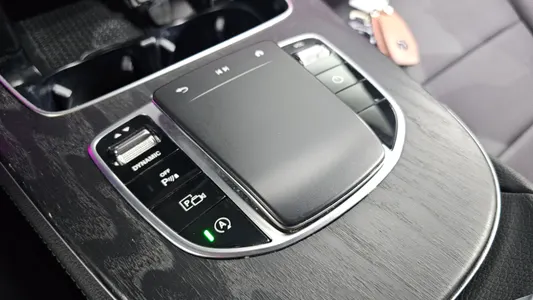 Mercedes-Benz E-Class W213 E250 AMG Line 2022 28