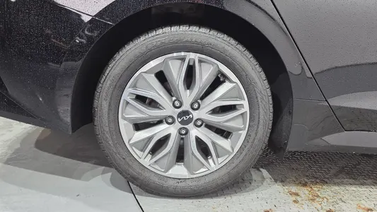 Kia K5 3 2023 5