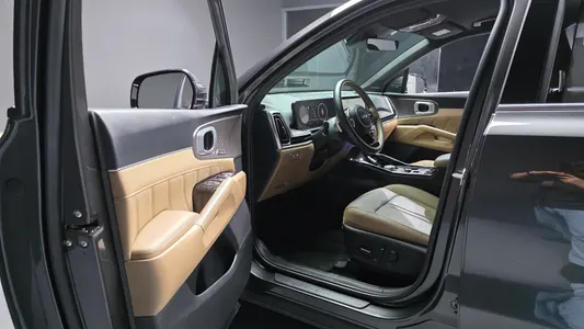 Kia 4 HEV 1.6 2WD 2023 10