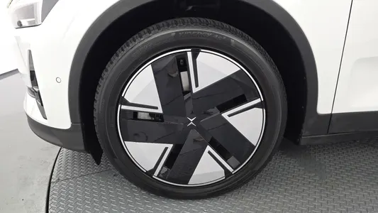 Polestar 2 2025 5