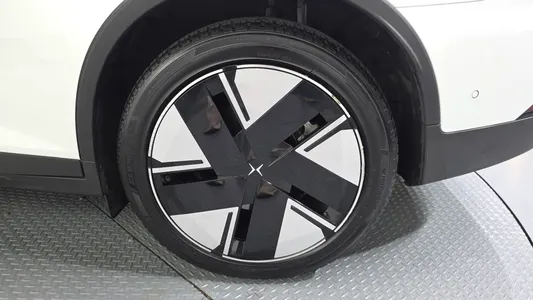 Polestar 2 2025 21