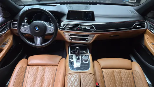 BMW 7 Series (G11) 745Le i M 2020 7