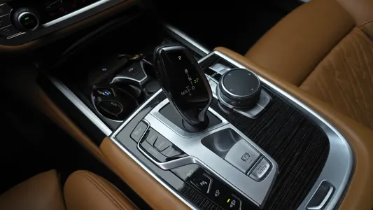 BMW 7 Series (G11) 745Le i M 2020 9