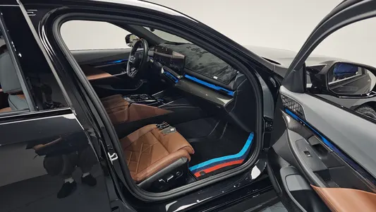 BMW i5 (G60) M60 xDrive 2025 10