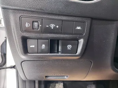 Hyundai (DN8) 2.0 LPG() 2021 17